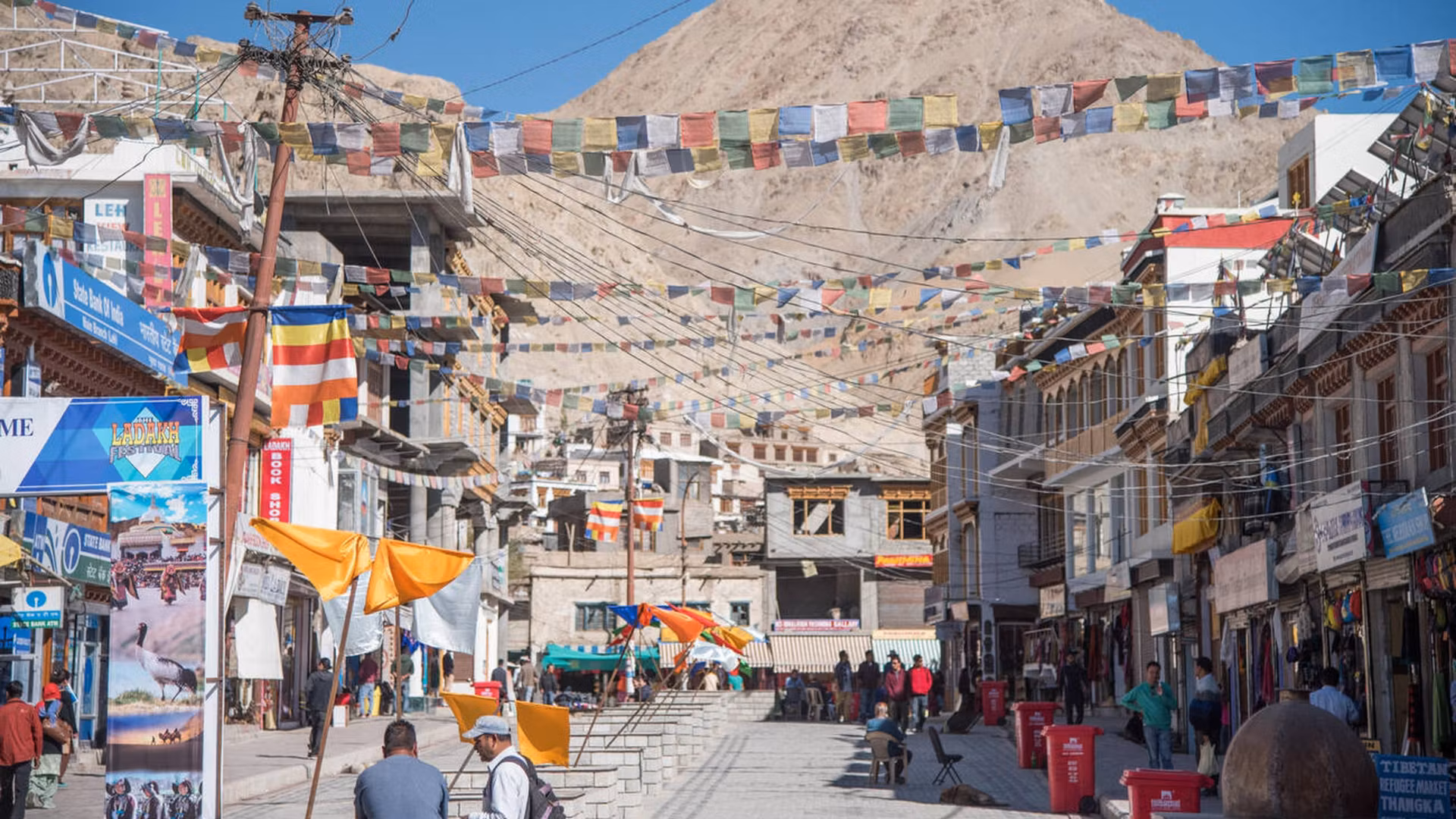 Arrival in Leh | Acclimatisation & Briefing