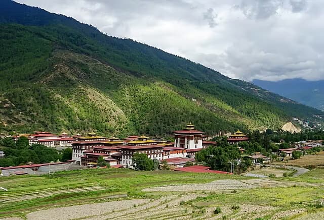 Bhutan with Phobjikha Valley — photo 3