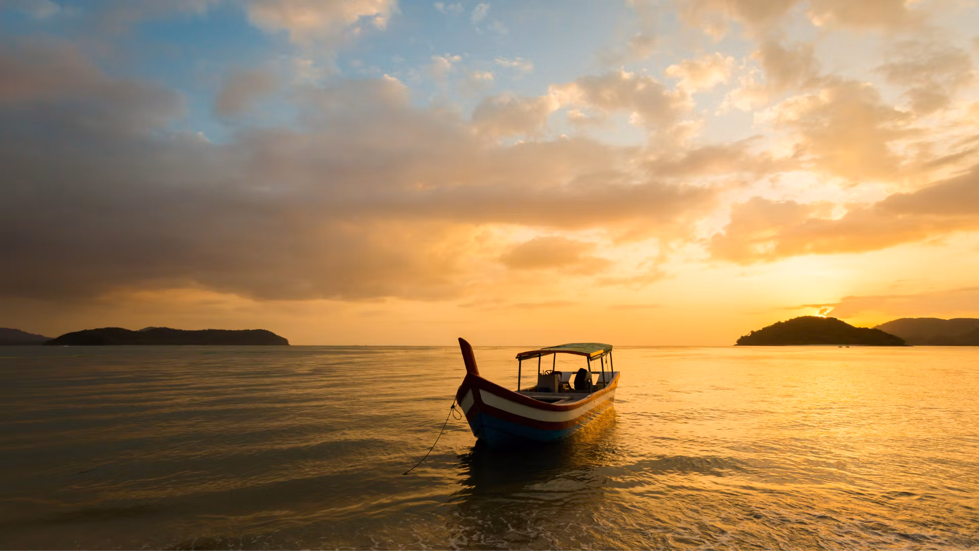 Arrival in Langkawi & Sunset at Pantai Cenang